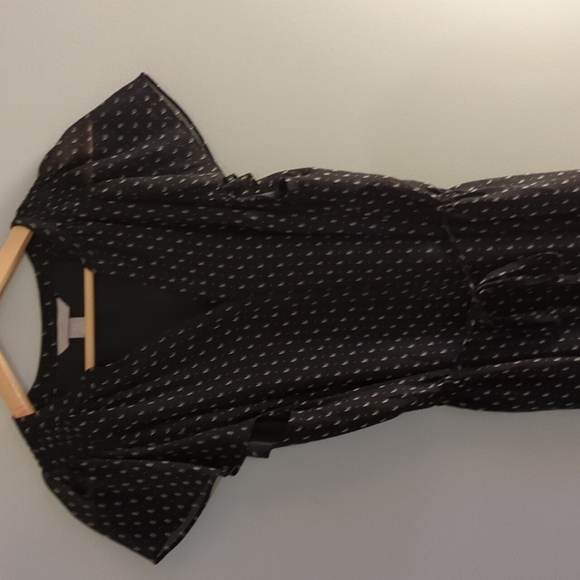 H&M Black Flutter Sleeve Button Down Dress - Picture 4 of 7